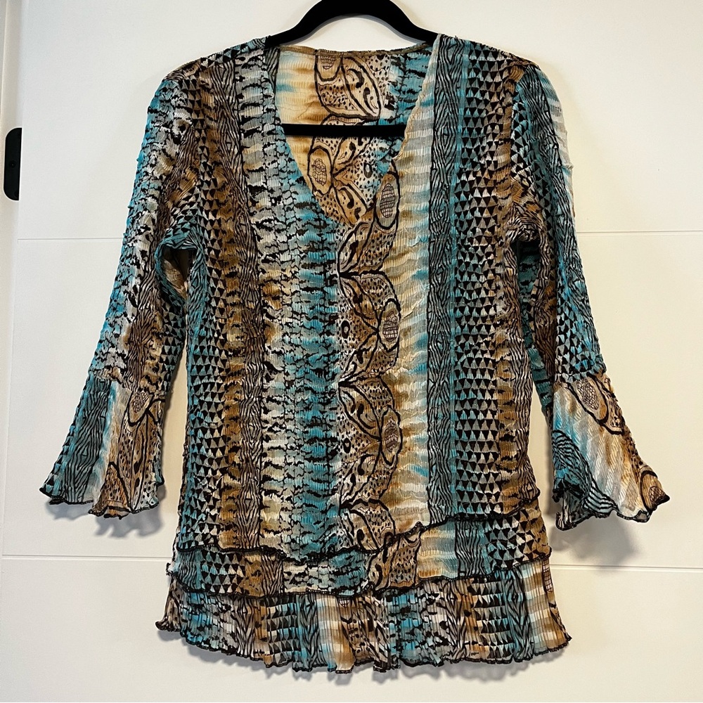 Vintage Y2K Bell Sleeve Shirt